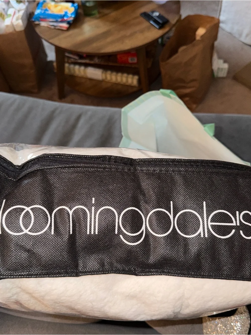 Bloomingdale’s Twin Sherpa Mattress Pad - White. New